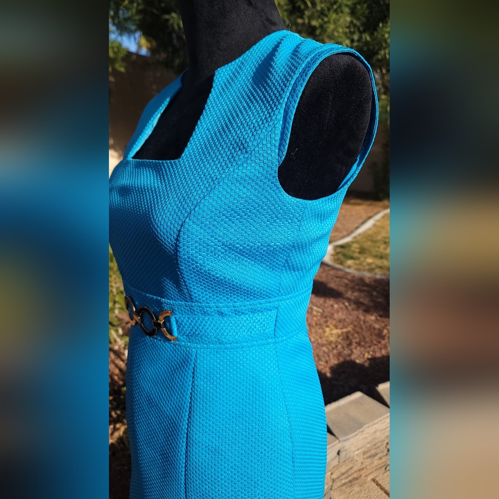Tahari Aqua Textured Sheath Dress with Decorative Linked Belt - Picture 6 of 15